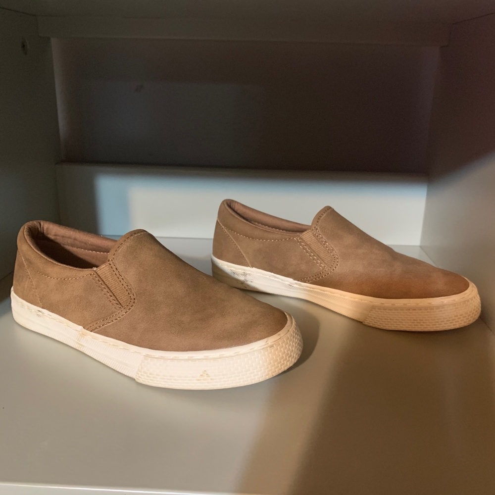 The children’s place boys shoes